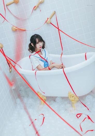 一个吃奶两个添下面H_1080P电影在线看