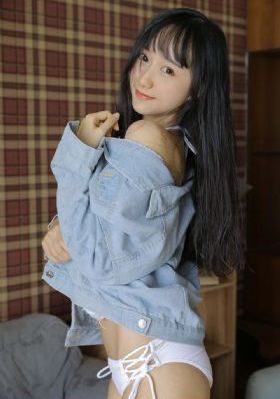国产美女极度色诱WWW_剧情片高清在线